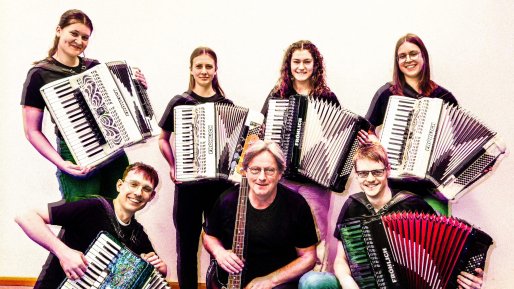 Musikalischer Frühling im Das Schloss! Musikalischer Frühling im Das Schloss!